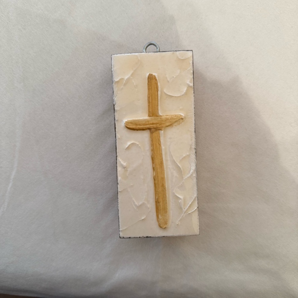 Artistic Cream and Gold Cross Wall Hanging